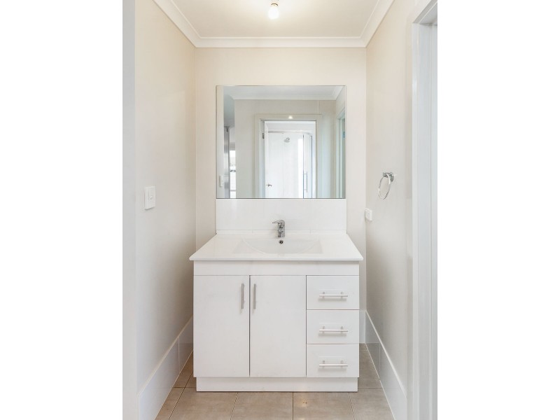 Lot 102 (20) Hindmarsh Road, Murray Bridge SA 5253