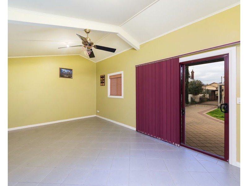 50 McHenry Street, Murray Bridge SA 5253