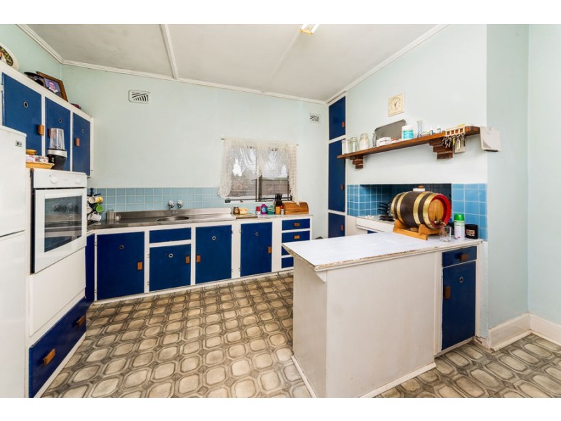 43 Edmund, Murray Bridge SA 5253