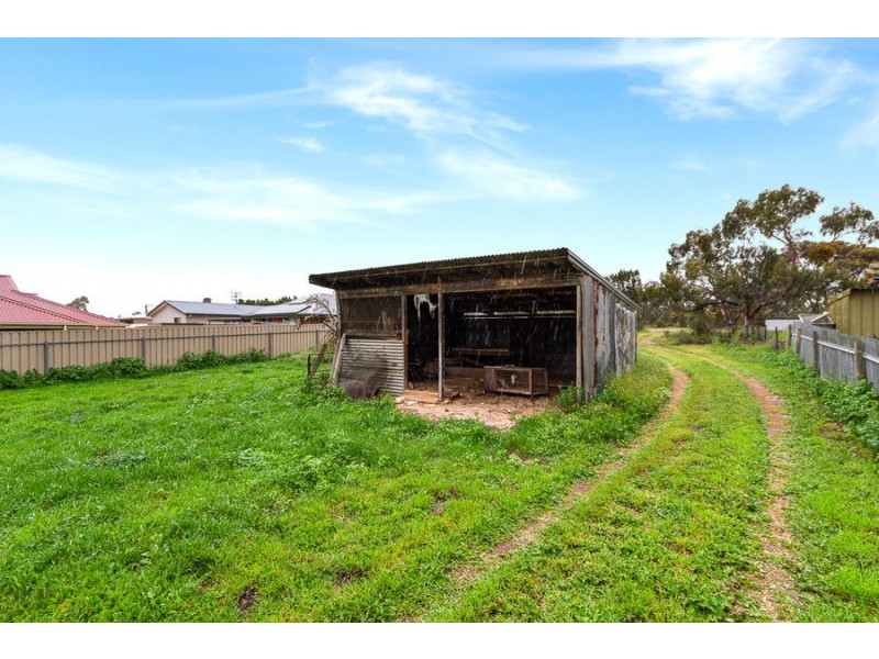 43 Edmund, Murray Bridge SA 5253