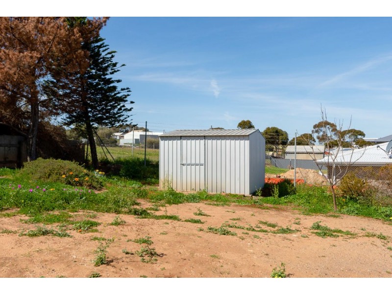 8 Moore Street, Murray Bridge SA 5253