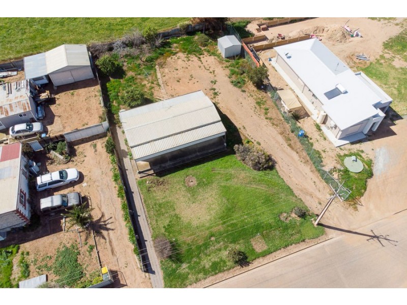 8 Moore Street, Murray Bridge SA 5253