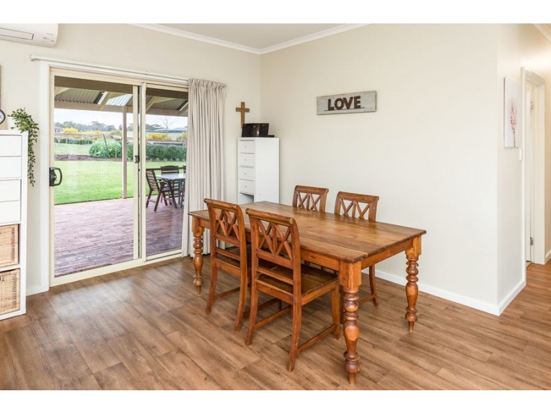 14 McLaren Close, Murray Bridge SA 5253