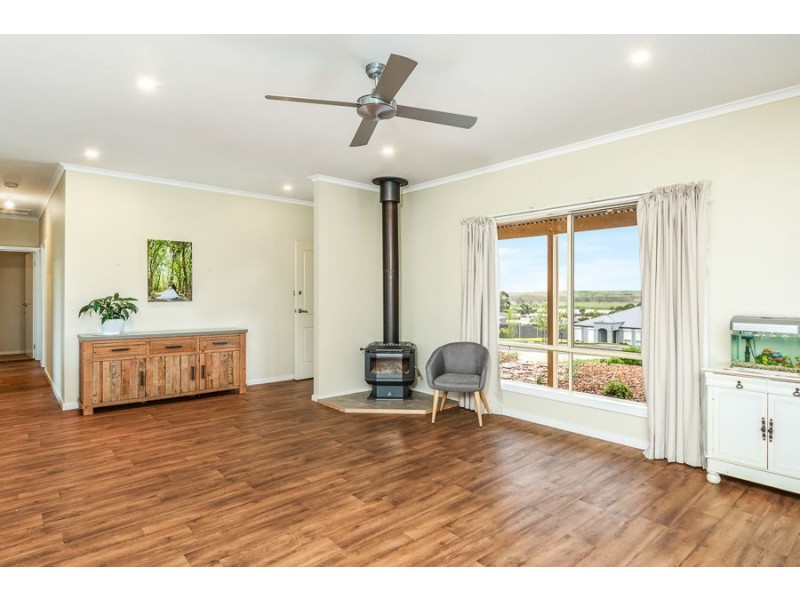 14 McLaren Close, Murray Bridge SA 5253