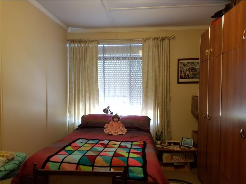2a Caroline Street, Murray Bridge SA 5253