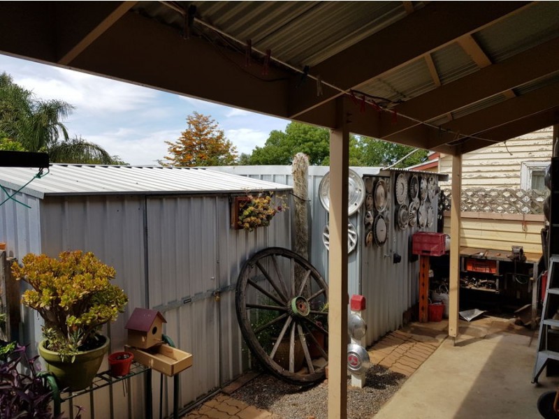 2a Caroline Street, Murray Bridge SA 5253