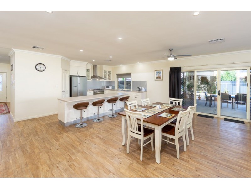 32 Christian Road, Murray Bridge SA 5253