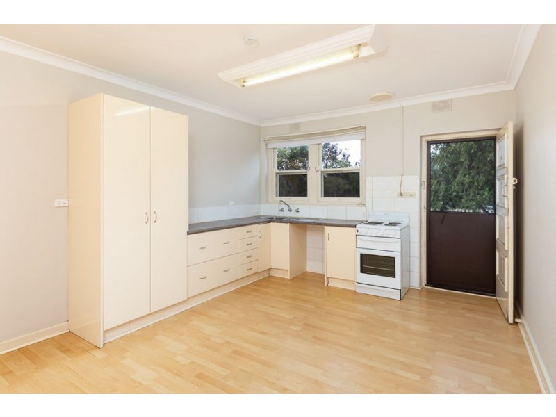 4 Albert Terrace, Murray Bridge SA 5253