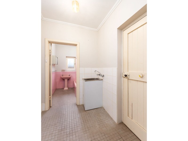 4 Albert Terrace, Murray Bridge SA 5253