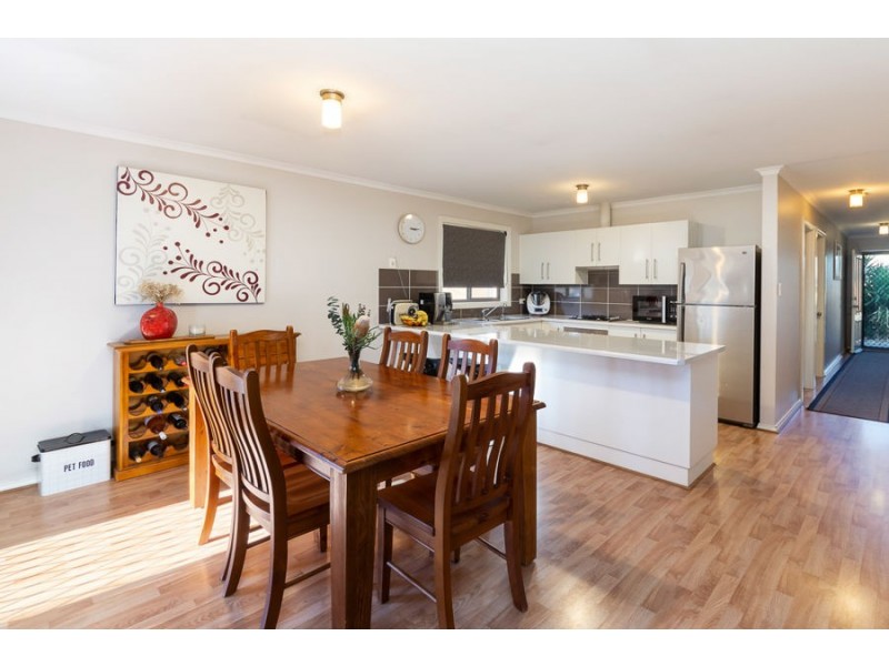 11 Waterlily Terrace, Murray Bridge SA 5253