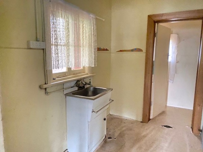 27 Myall Ave, Murray Bridge SA 5253