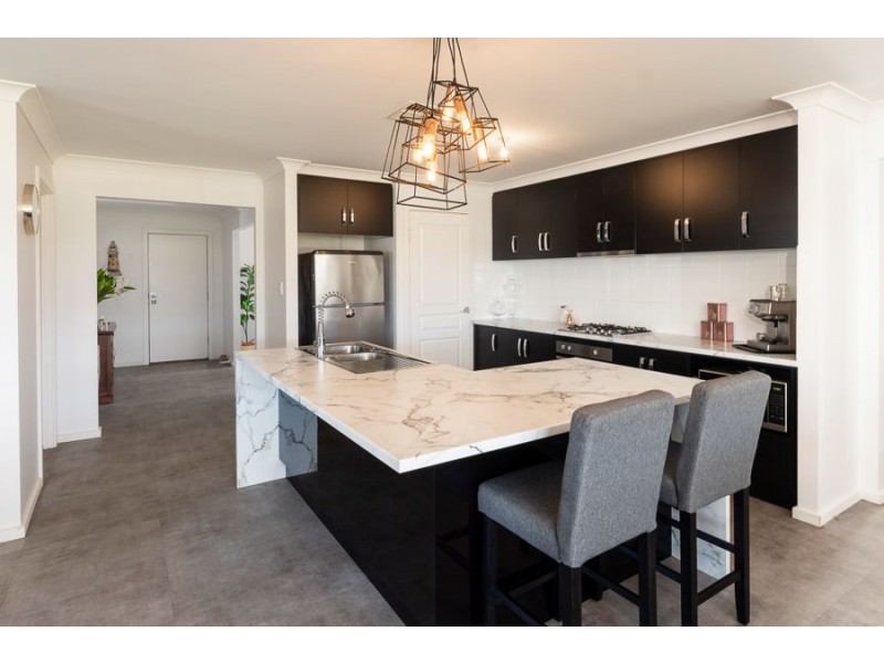 13 Alison Court, Wellington East SA 5259