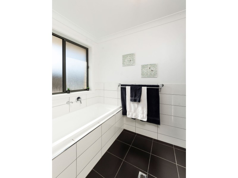 13 Alison Court, Wellington East SA 5259