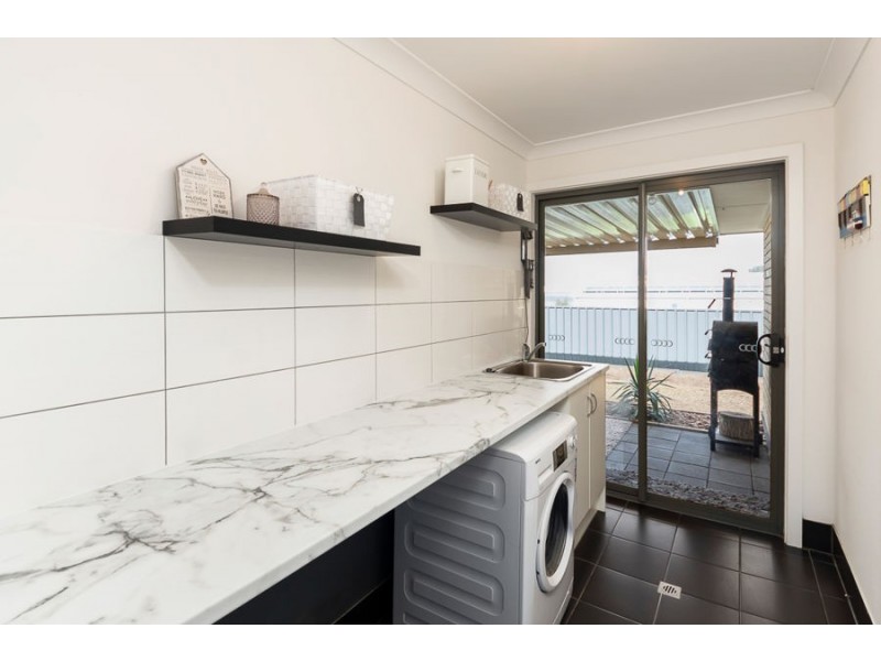 13 Alison Court, Wellington East SA 5259