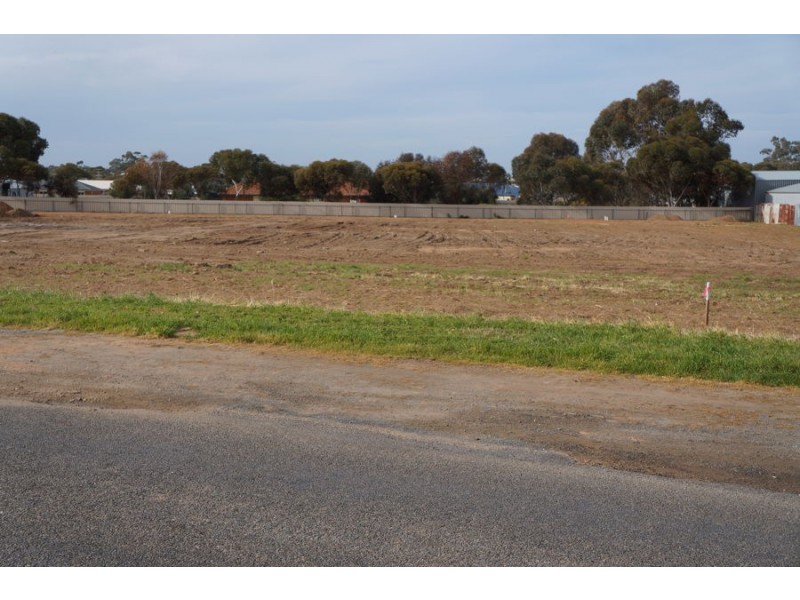 4 Bremer Road, Murray Bridge SA 5253