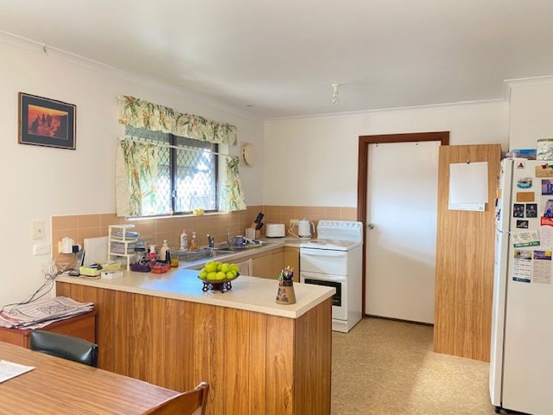 17 Knight, Murray Bridge SA 5253