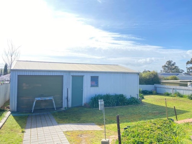 17 Knight, Murray Bridge SA 5253