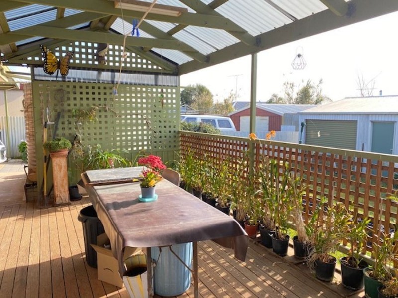 17 Knight, Murray Bridge SA 5253