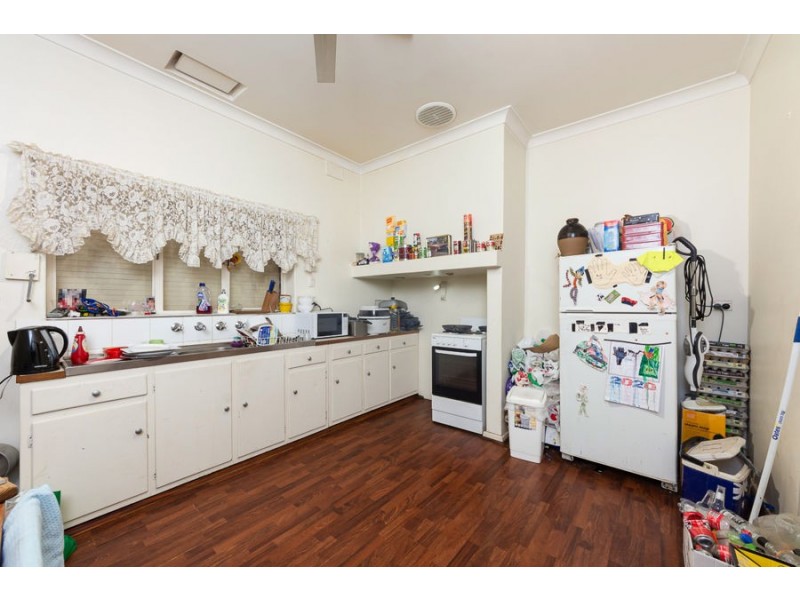 16 Old Swanport Road, Murray Bridge SA 5253