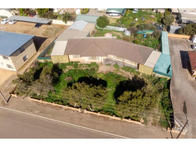 160 Adelaide Road, Murray Bridge SA 5253