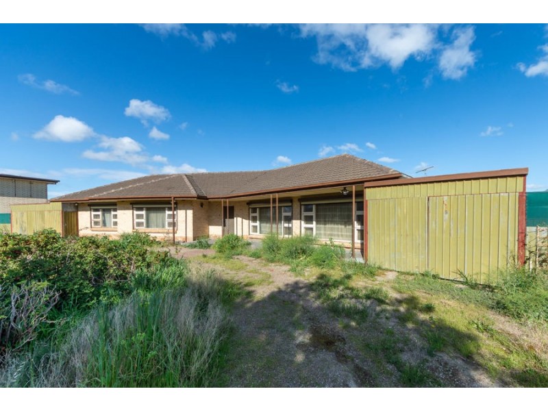 160 Adelaide Road, Murray Bridge SA 5253