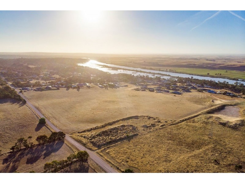 2 Grevillia, Murray Bridge SA 5253