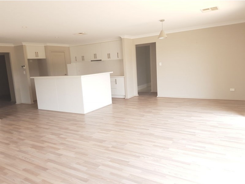 43 Parkview Drive, Murray Bridge SA 5253