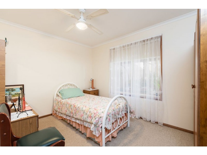 5 Riverglen Drive, White Sands SA 5253
