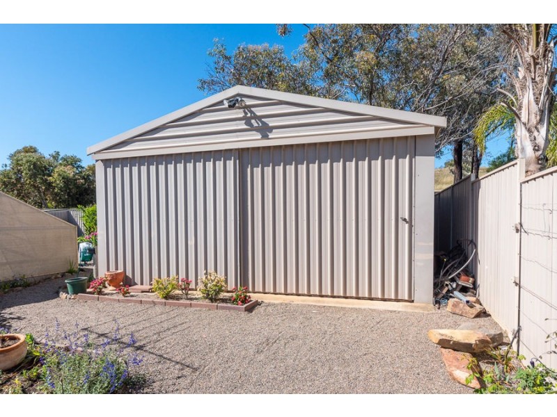 5 Riverglen Drive, White Sands SA 5253