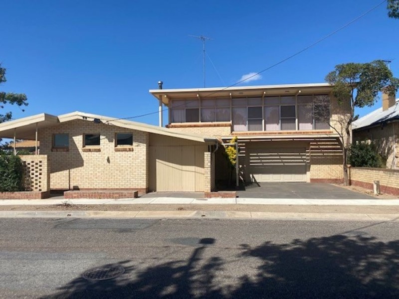 12a Myall Avenue, Murray Bridge SA 5253