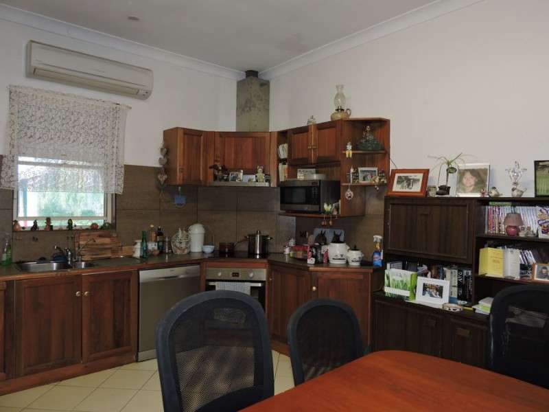 249 The Point Road, Jervois SA 5259