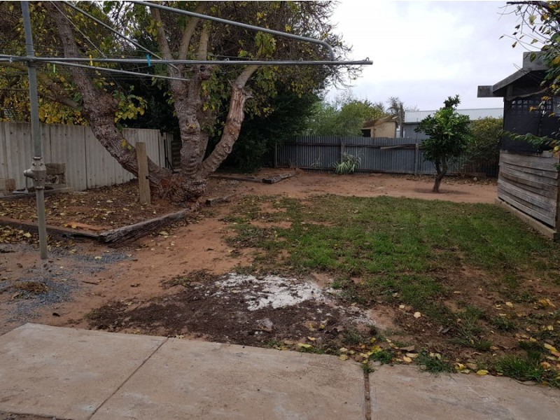 23 Leslie Street, Murray Bridge SA 5253