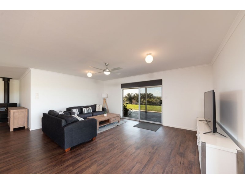 2139 Jervois Road, Jervois SA 5259