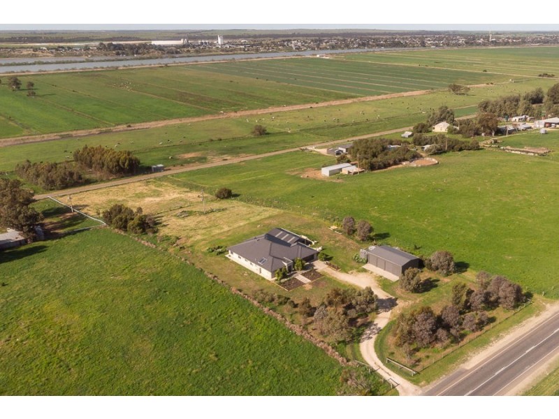2139 Jervois Road, Jervois SA 5259