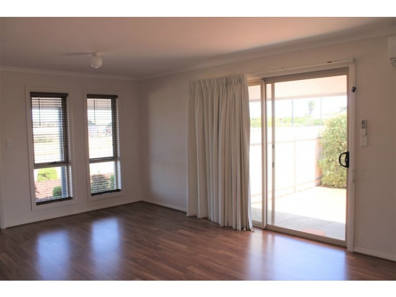 96 Commerce Rd, Murray Bridge SA 5253