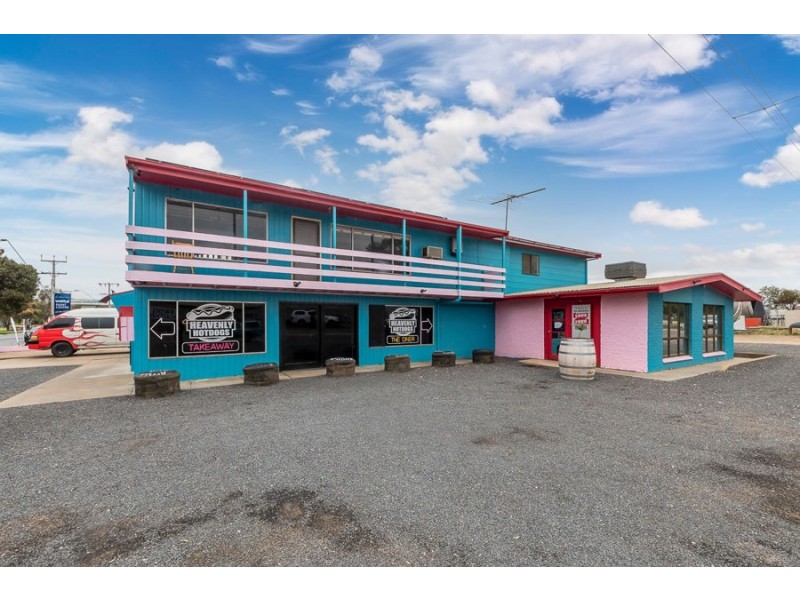 187 Adelaide Road, Murray Bridge SA 5253