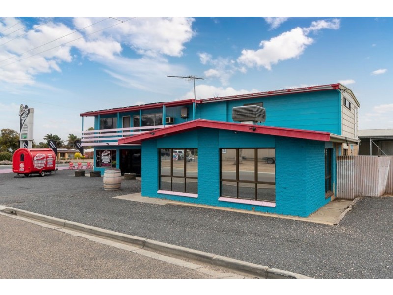 187 Adelaide Road, Murray Bridge SA 5253