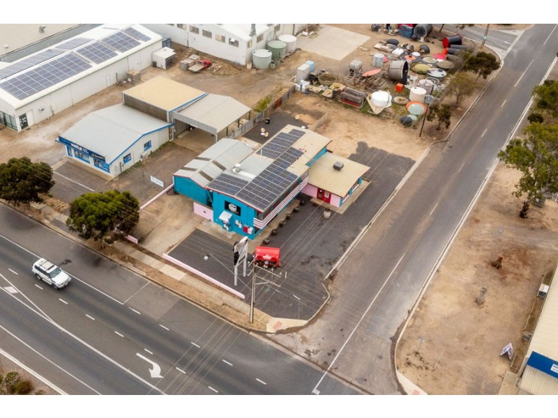 187 Adelaide Road, Murray Bridge SA 5253
