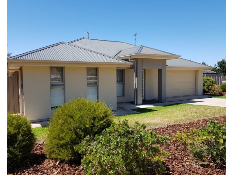 2 Waterlily Terrace, Murray Bridge SA 5253