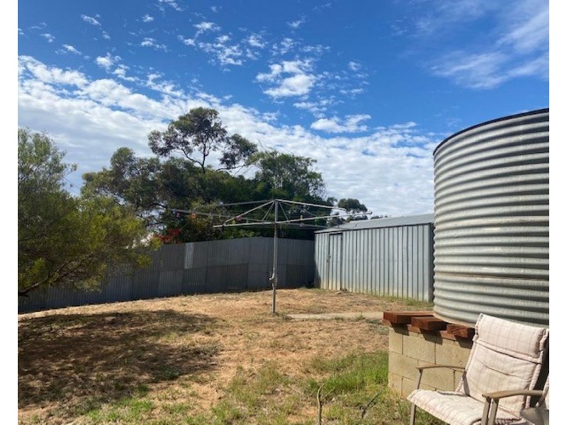 2 Allen Street, Murray Bridge SA 5253