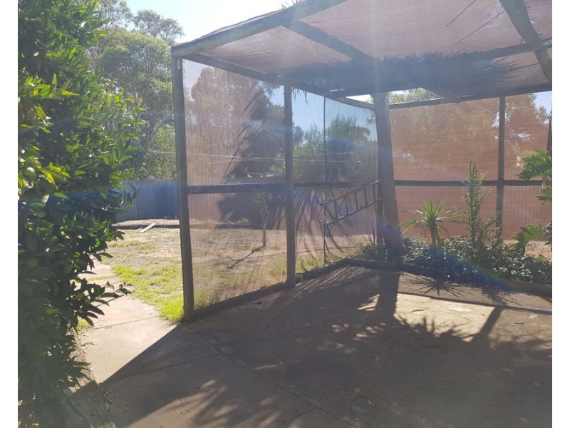 27 Hannaford Street, Murray Bridge SA 5253