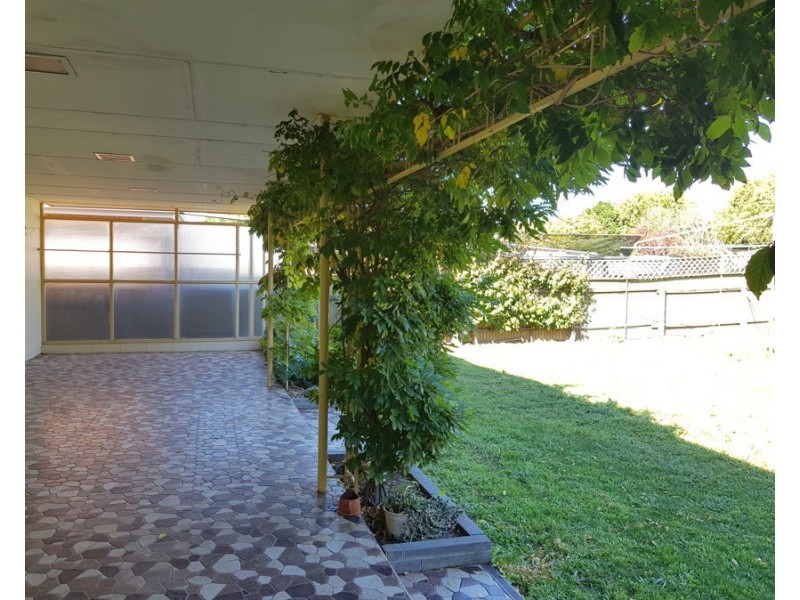 17 Leslie Street, Murray Bridge SA 5253