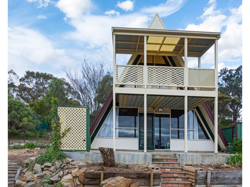 4 Thiele Road, Murray Bridge East SA 5253