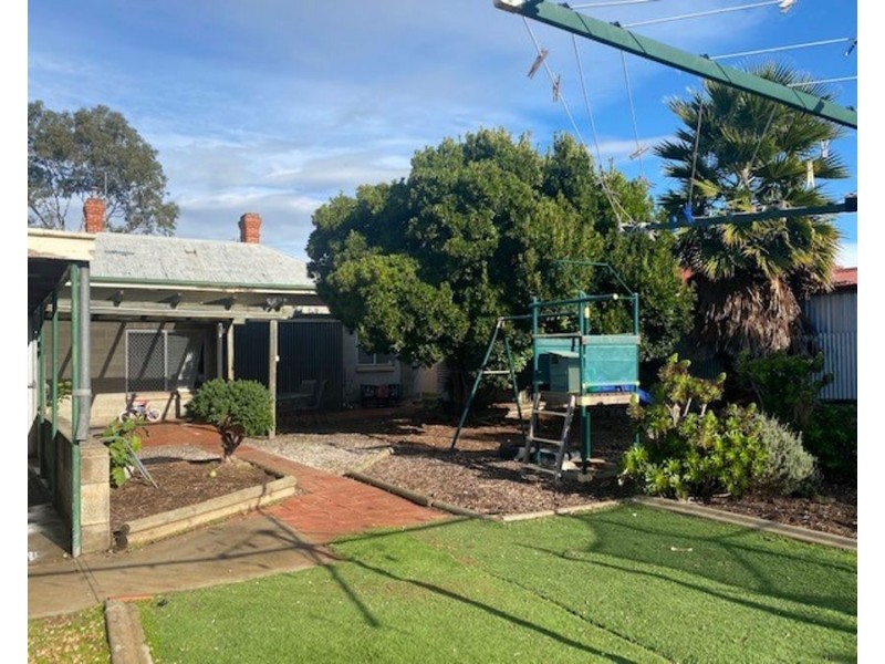 21 McHenry Street, Murray Bridge SA 5253