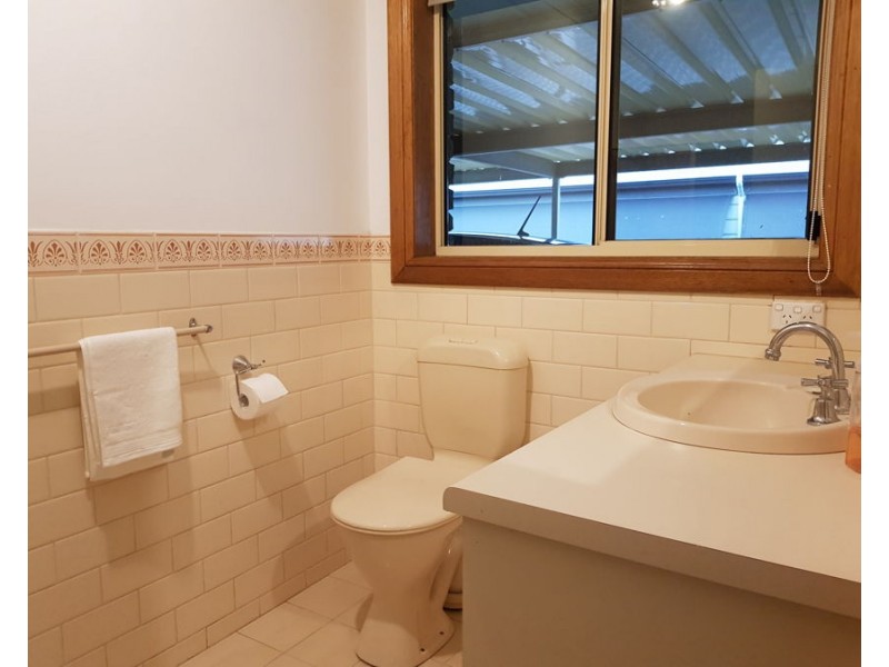 1 Prosperity Grv, Murray Bridge SA 5253