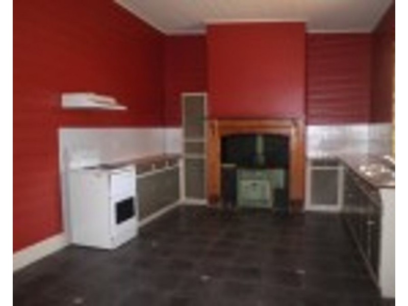 85 McHenry, Murray Bridge SA 5253