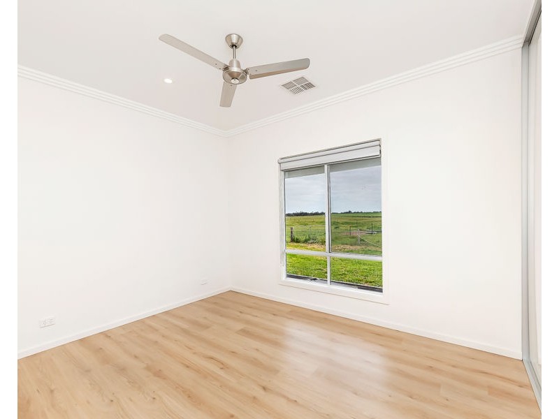 19 Moorlands Road, Moorlands SA 5301