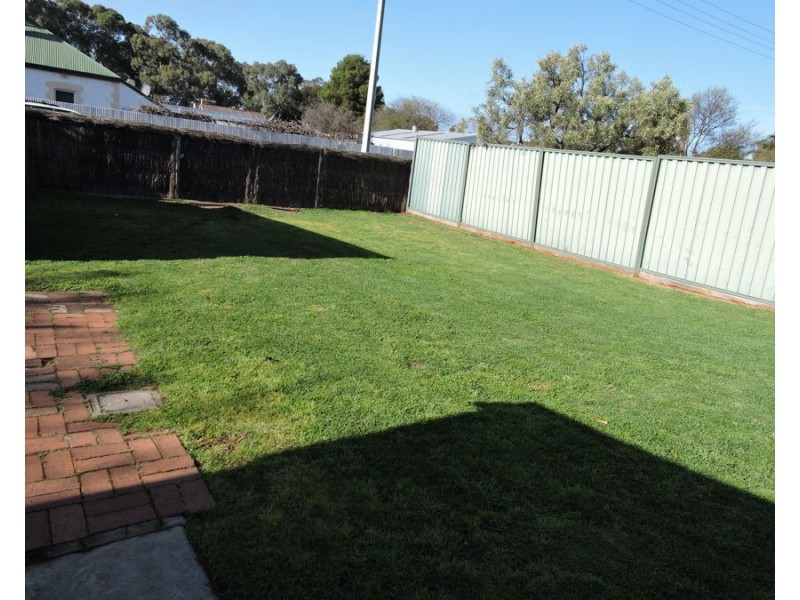 25 Slade St, Murray Bridge SA 5253