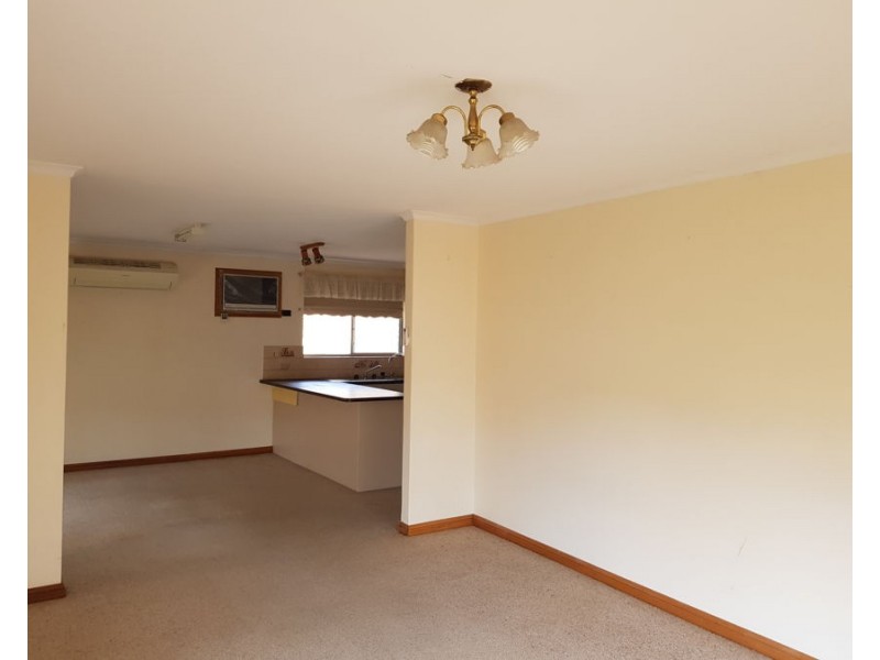1 34A Myall Avenue, Murray Bridge SA 5253