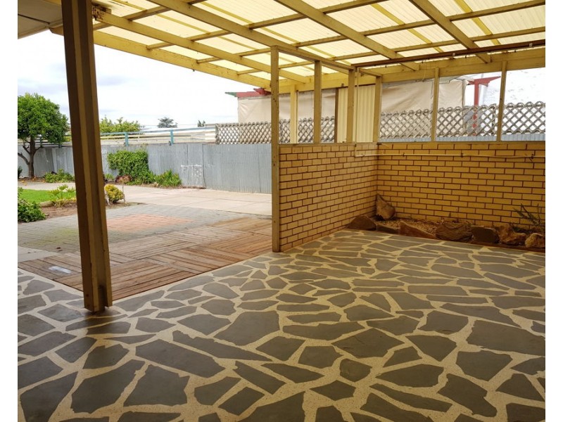 76 Swanport Road, Murray Bridge SA 5253